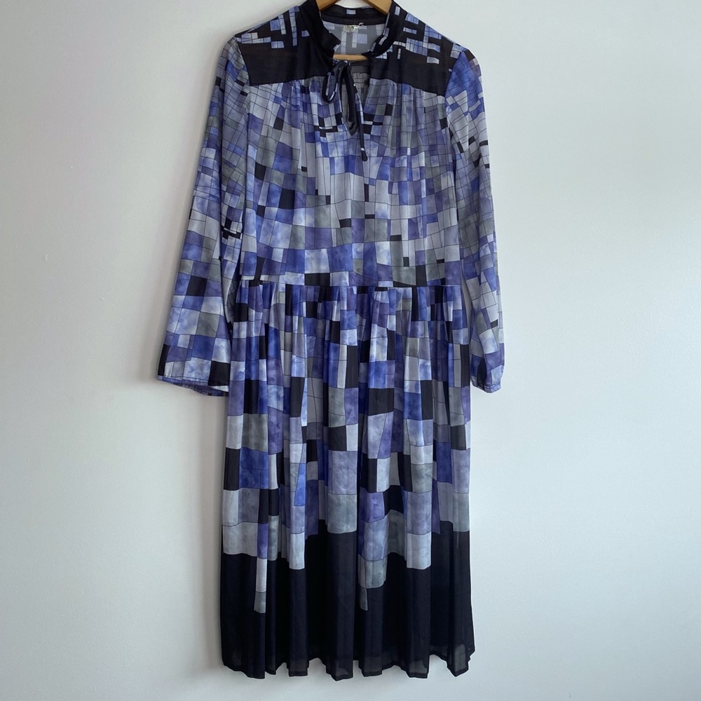 Vintage Long Sleeve Geometric Sheer Dress